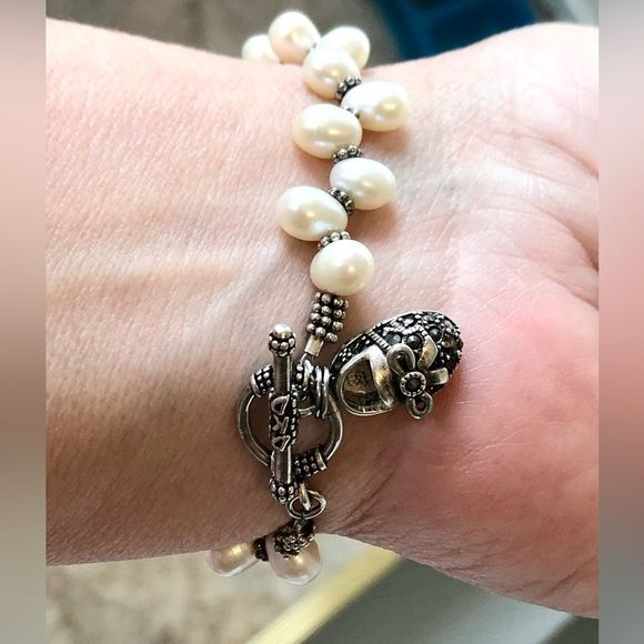 925 Pearl with black sapphire bootie charm bracelet 7 1/4” - Picture 5 of 11